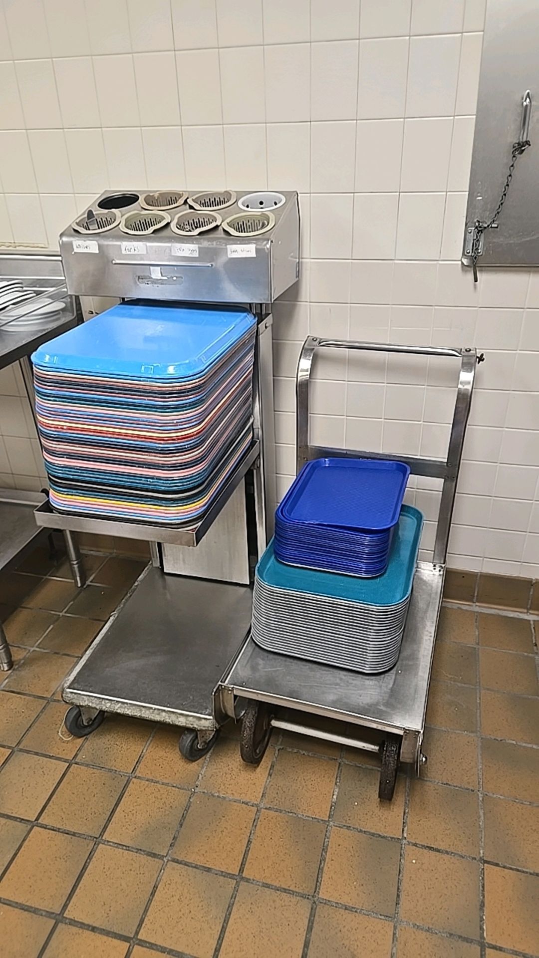 STIANLESS STEEL SILVERWARE/SERVING TRAY CART WITH CART
