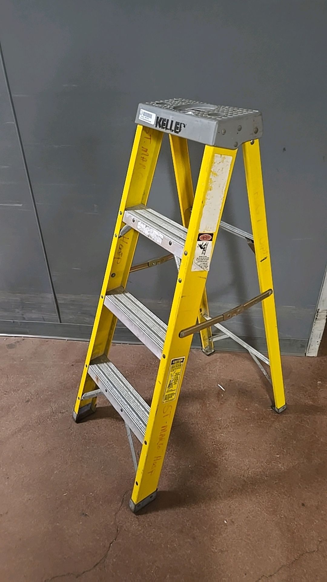 KELLER LADDER