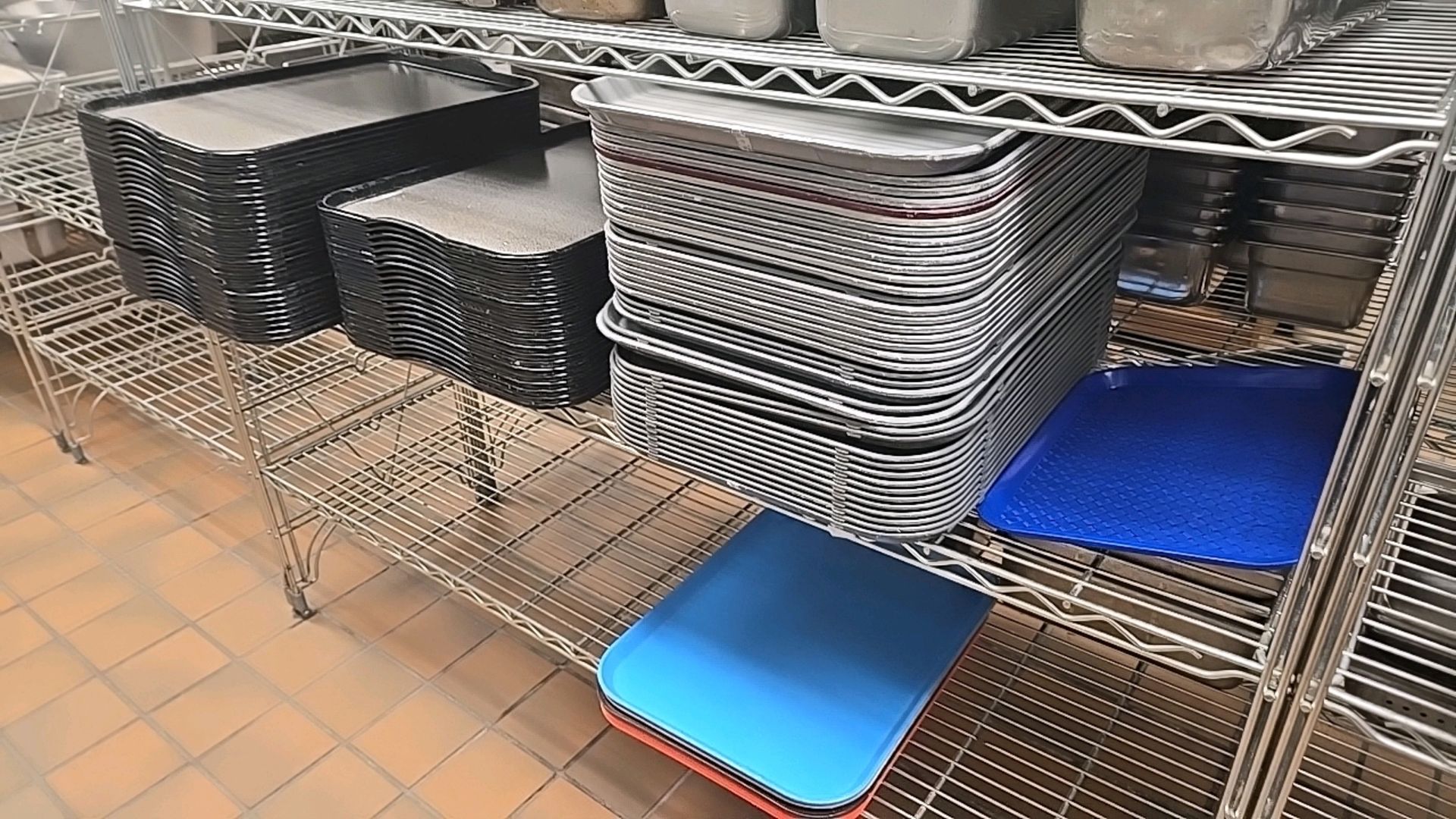 SERVING TRAYS