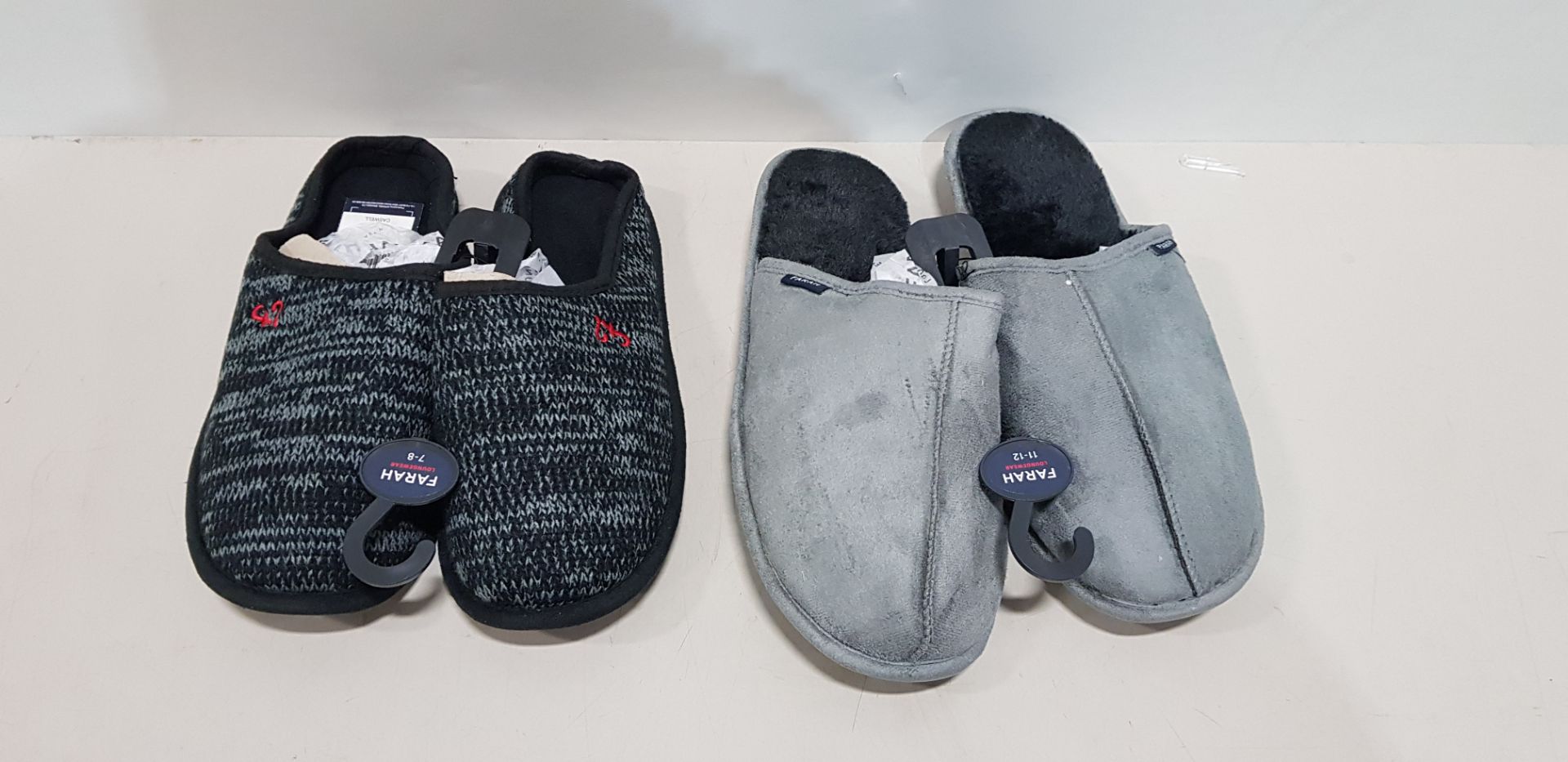 8 X PIECE MIX LOT CONTAINING MEN'S SLIPPERS 4 MEN'S CASWELL SLIPPERS WITH BLACK WITH GREY KNITTED