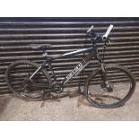 1 X CARRERA VENGEANCE 27.5 MOUNTAIN BIKE - 24 GEARS - FRONT SUSPENSION - 50CM FRAME