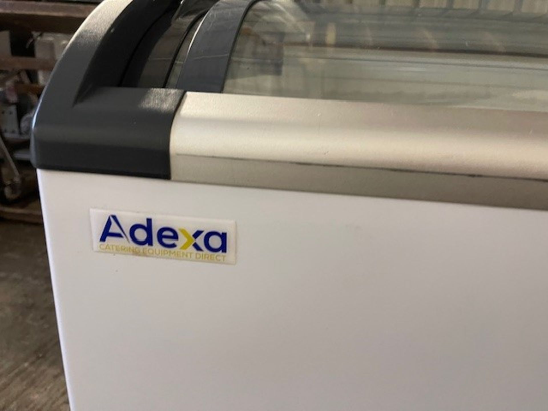 ADEXA SD-520Q CHEST FREEZER *** NOTE ASSET(S) LOCATED IN CROYDON - WILL REQUIRE REMOVAL BY FRIDAY - Image 8 of 9