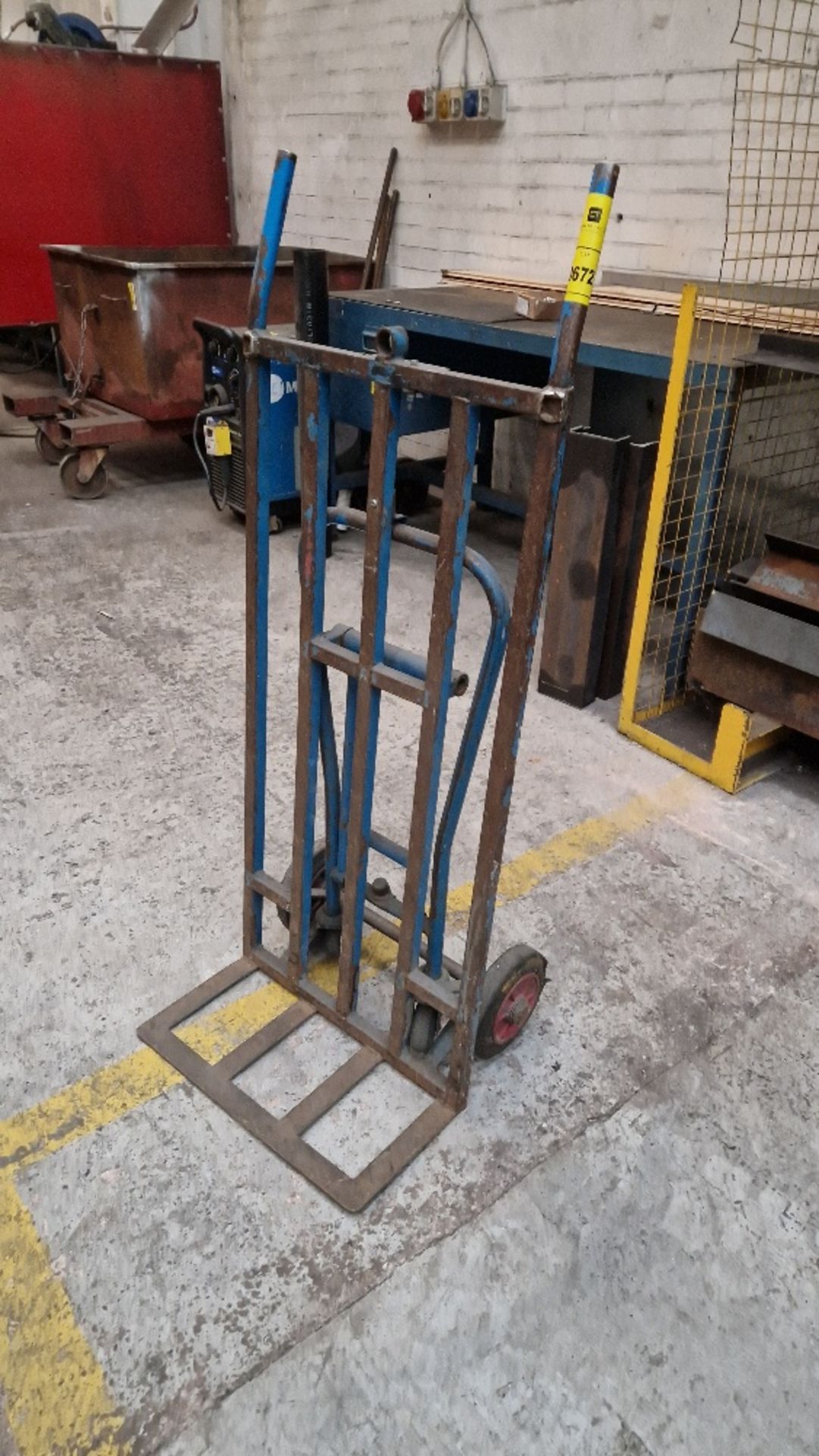 SACK TRUCK WITH FOLD UP SUPPORT LEG (NOTE: ASSETS LOCATED IN NEWCASTLE-UNDER-LYME, STAFFORDSHIRE &