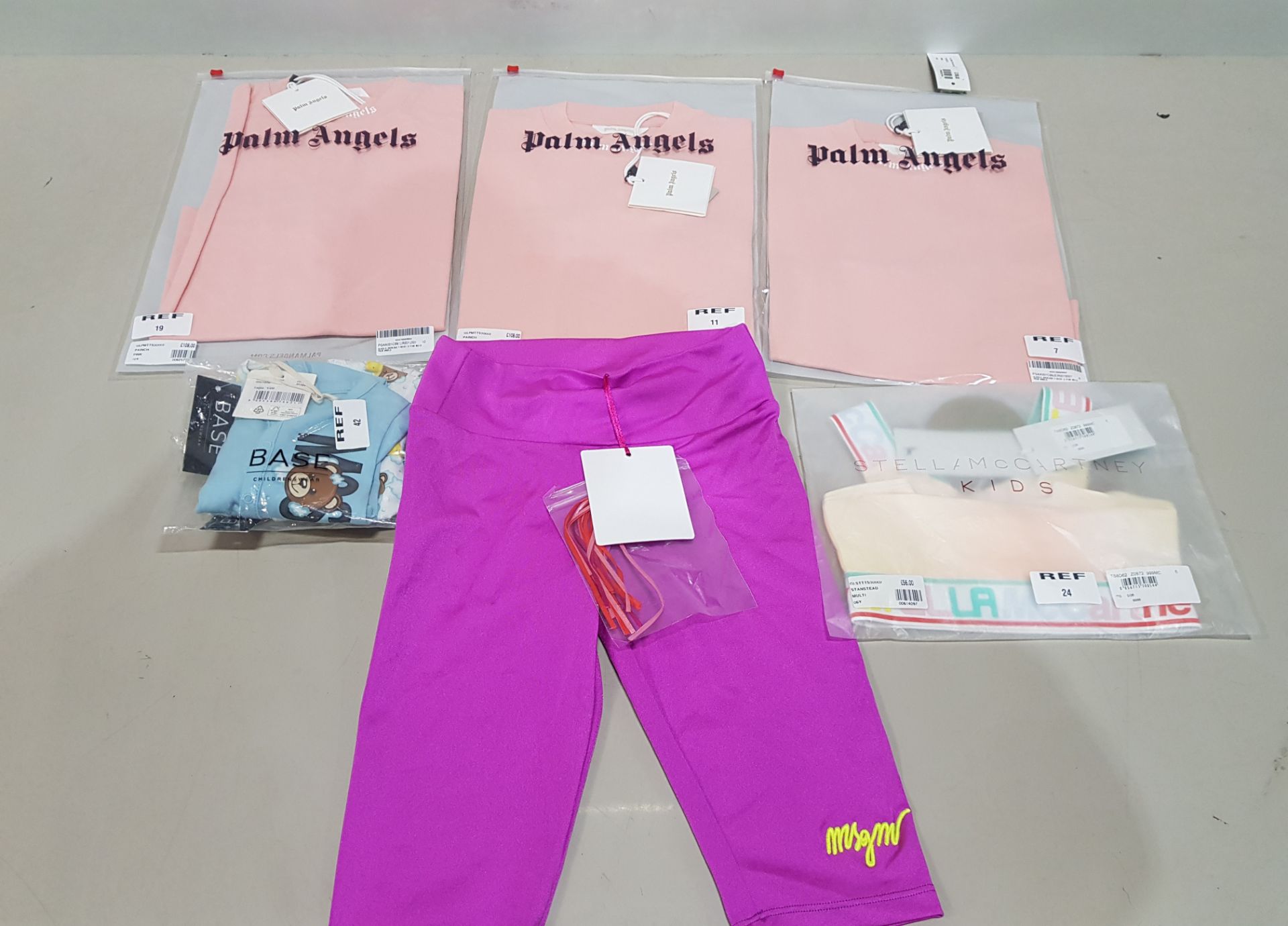 6 X BRAND NEW MIXED CLOTHING LOT TO INCLUDE - 3 X PALM ANGELS T-SHIRTS IN SIZES 6-8-10 YEARS - £