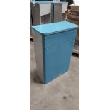 6 X ELATION TOILET / WC VANITY UNITS IN LIGHT GREY AND BLUE SIZE HEIGHT 80 CM X DEPTH 25 CM X