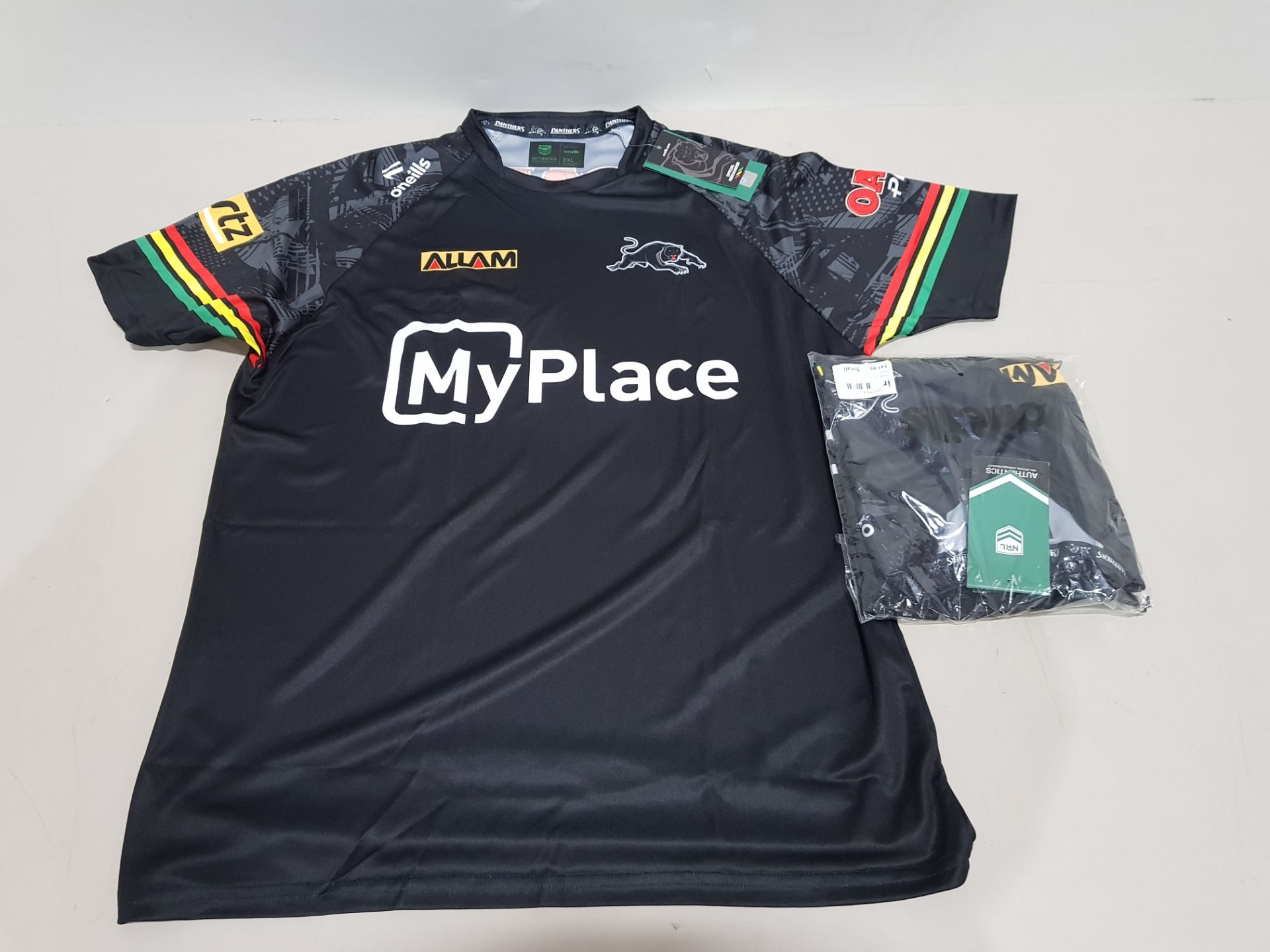 10 X BRAND NEW ONEILLS OFFICIAL MERCHANDISE NRL PANTHERS RUGBY SHIRTS IN BLACK IN VARIOUS SIZES £