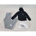 2 X BRAND NEW MIXED CLOTHING LOT TO INCLUDE 1X DOLCE AND GABBANA CAPPUCCIO ZIP HOODIE IN BLACK