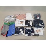 11 X BRAND NEW MIXED CLOTHING LOT TO INCLUDE - 1 X THE NORTH FACE FLEECE FULL TRACKSUIT 12-18 MONTHS