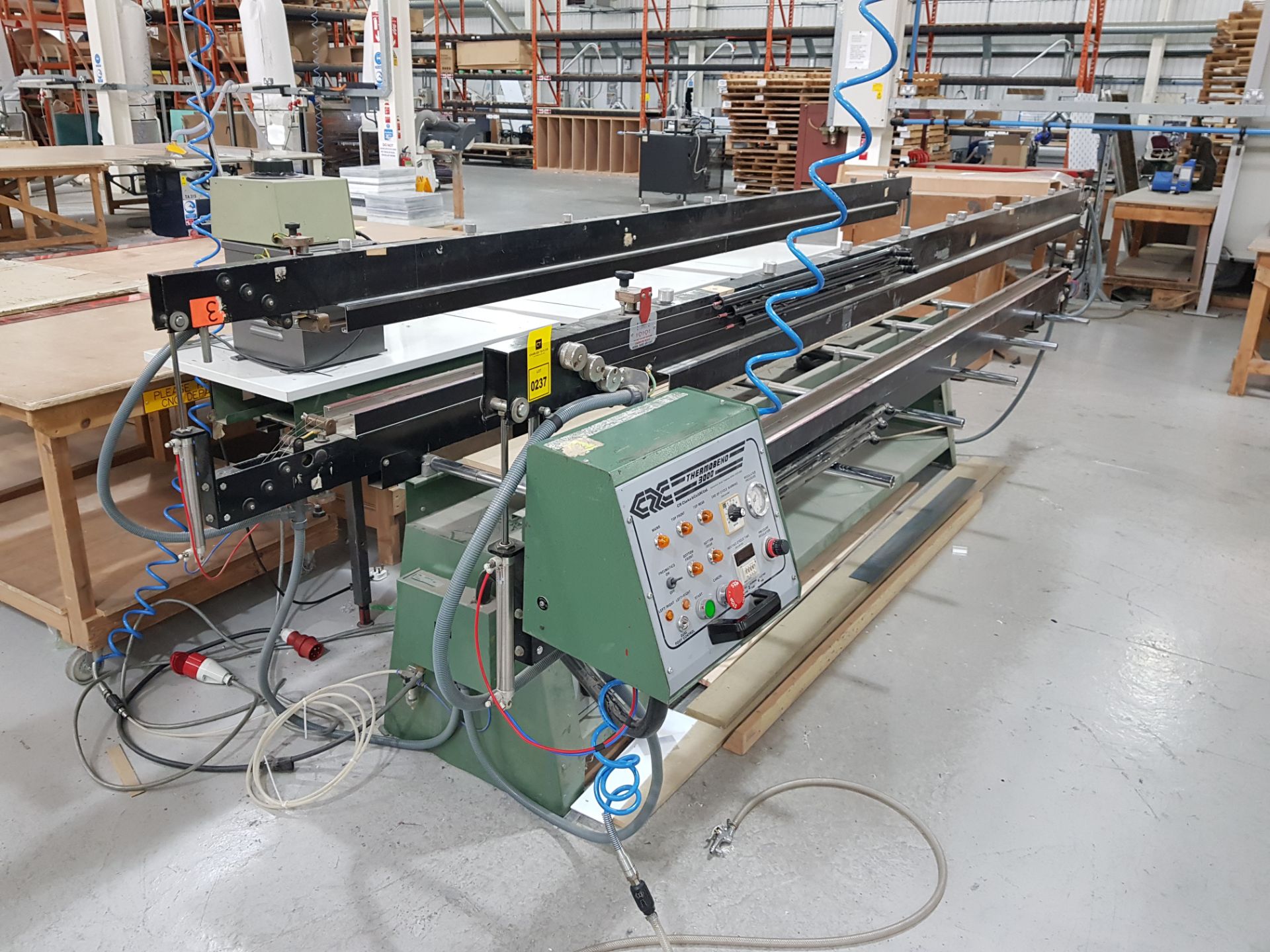 1 X THERMOBEND 3000 WIRE STRIP HEATER - CR CLARKE - SN 300007 - 240 V - MODEL - 3000 D (ASSETS
