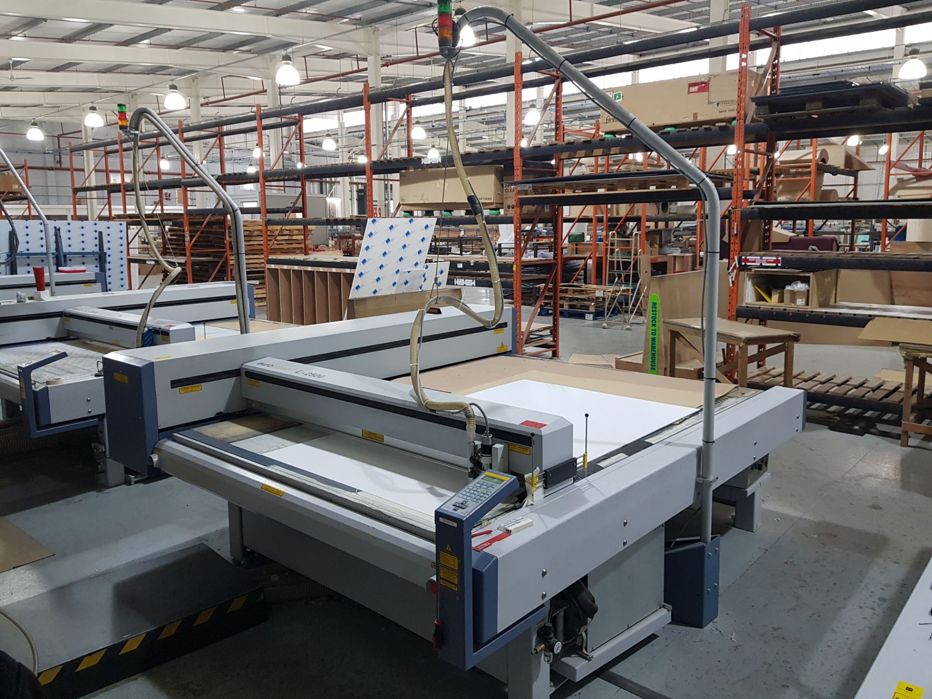 ZUND L 2500 GEN 2 FLATBED CNC ROUTER (L25267) 450W ROUTER HEAD (2003) & EUROLASER 2500 WITH ZUNO