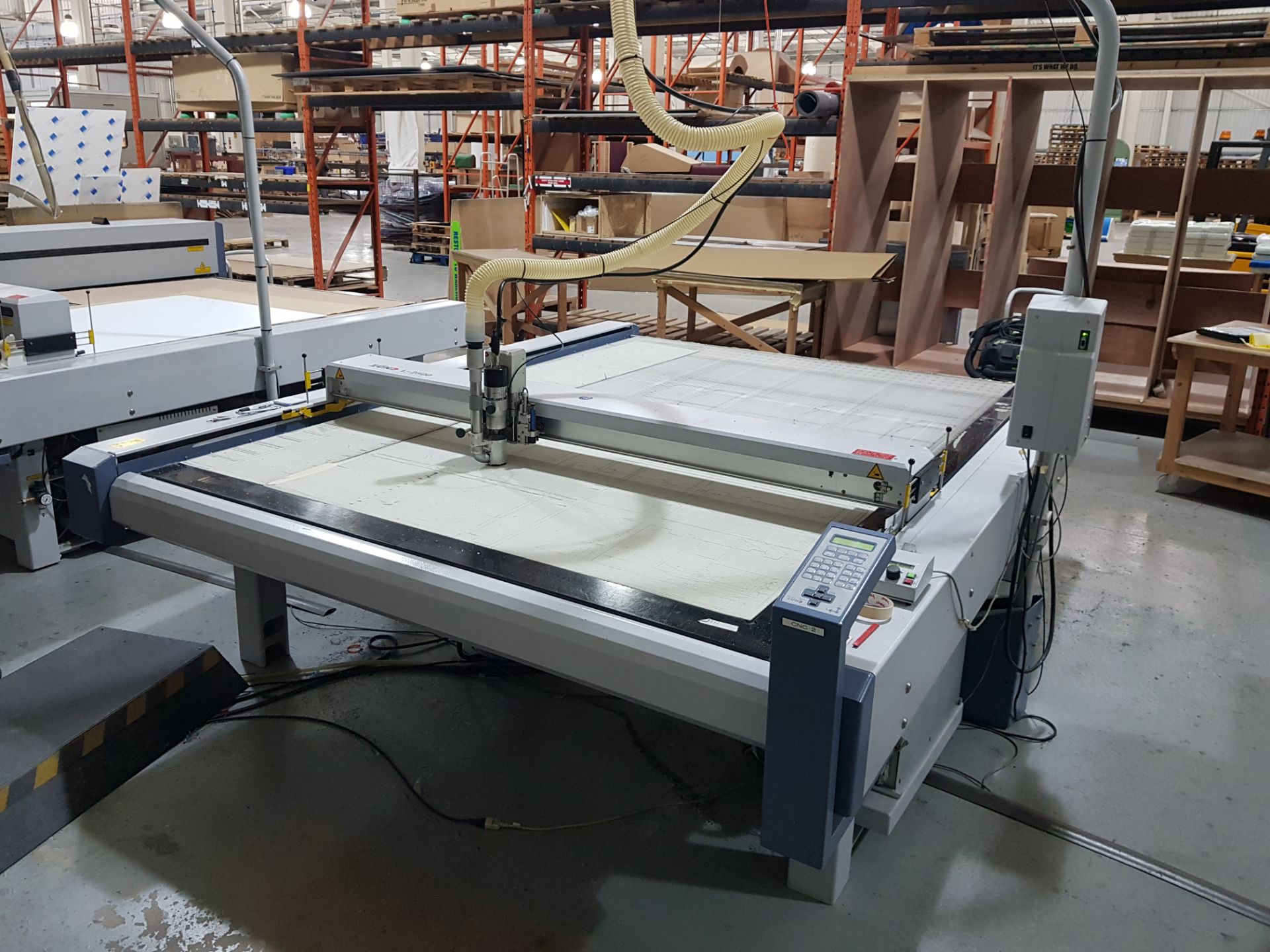 ZUND L 2500 GEN 2 FLATBED CNC ROUTER (LO25446) 1KW ROUTER HEAD (2006) (ASSETS LOCATED IN DENTON,