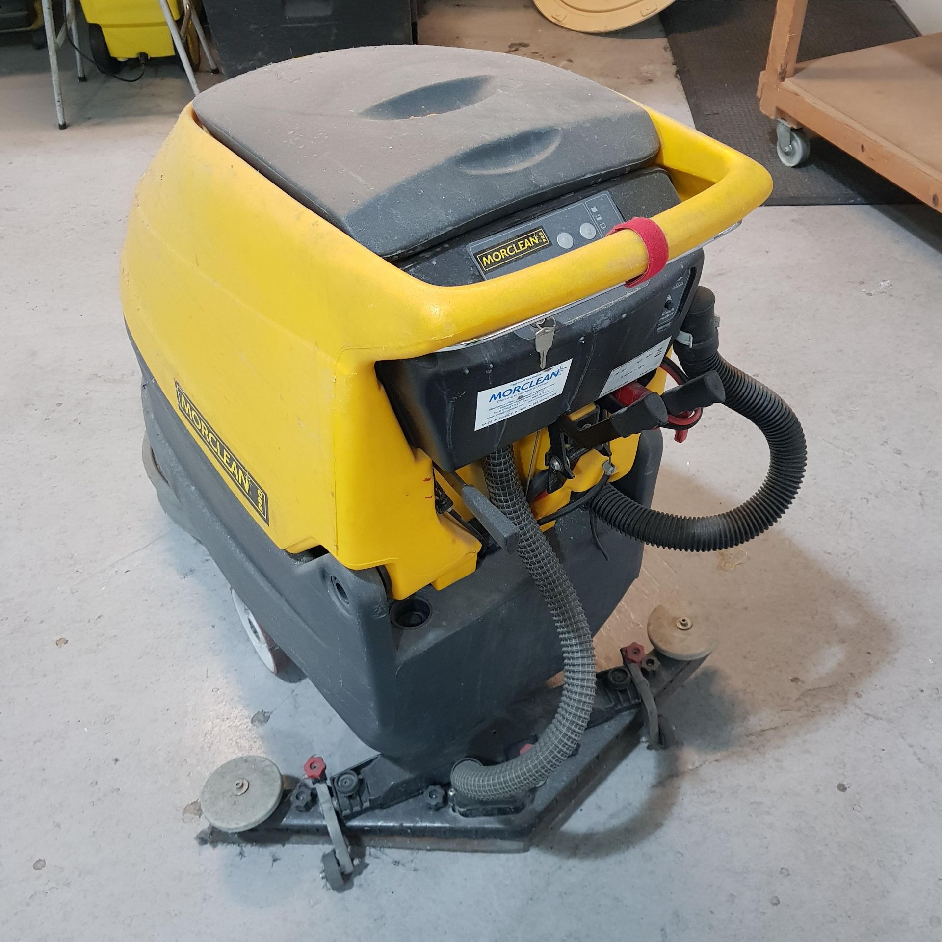 MORCLEAN COMMERCIAL FLOOR SCRUBBER/24V (ASSETS LOCATED IN DENTON, MANCHESTER. VIEWING STRICTLY BY - Image 3 of 5