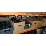 6 TRAY MIXED IT LOT CONTAINING DISPLAY PORT MONITOR CABLES / UNIVERSAL POWER 3 PIN POWER CABLES /