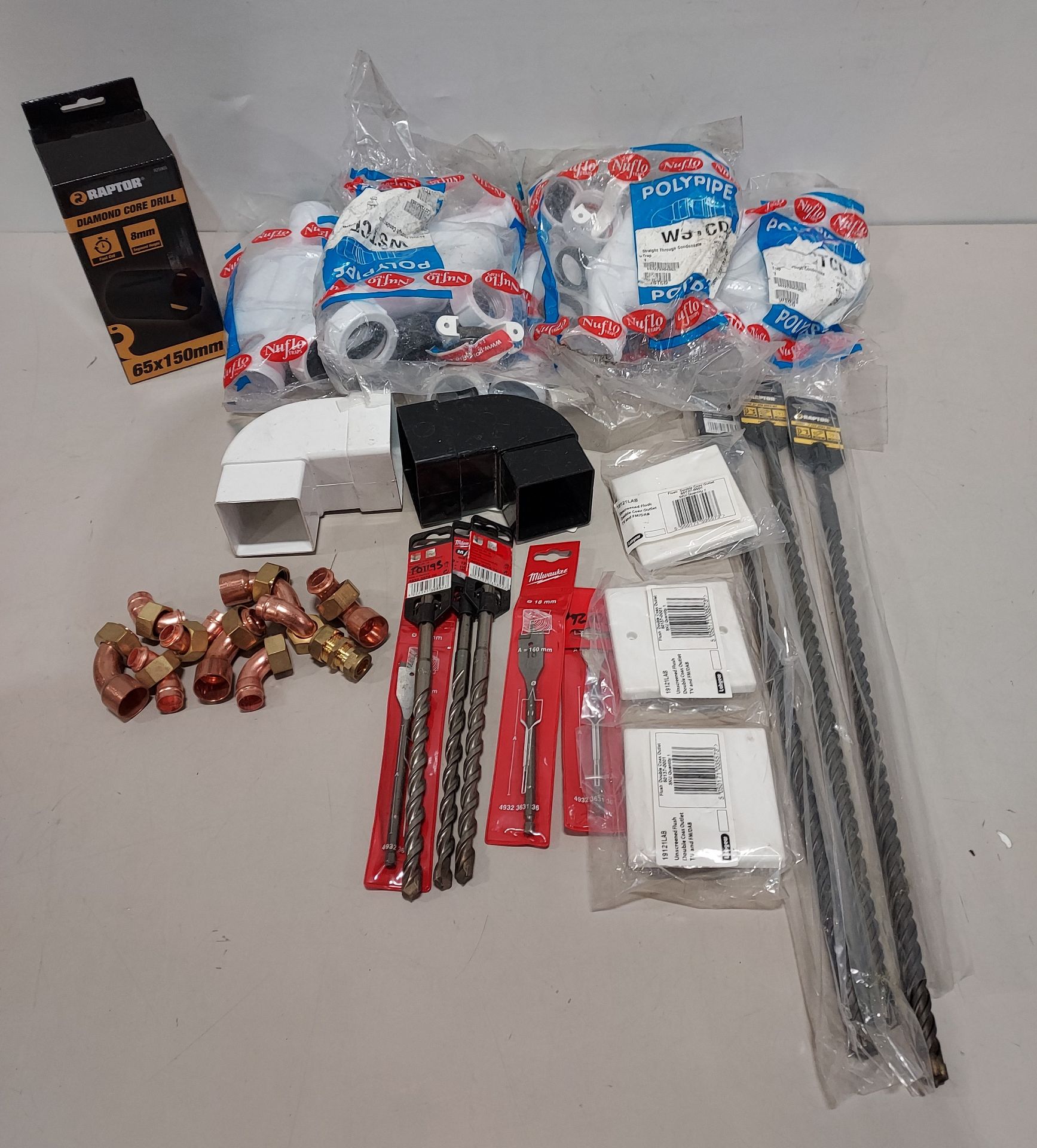 30 X BRAND NEW TOOLS AND PLUMBING LOT CONTAINING 65 MM DIAMOND CORE DRILL BIT / WLWAUEKEE SDS + FLAT