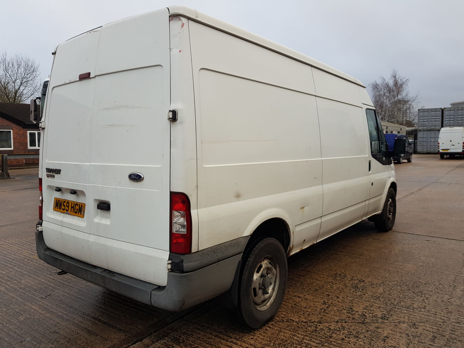 WHITE FORD TRANSIT 100 T350L RWD DIESEL PANEL VAN 2402CC FIRST REGISTERED 29/12/2009 REG: MW59HGM - Image 3 of 11