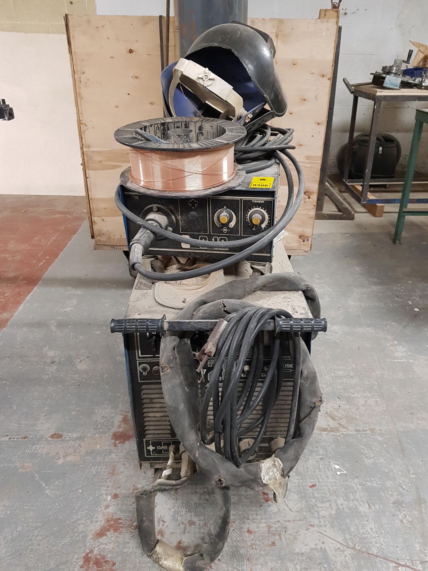 WELDSPARES S612 WELDER WITH ASSOCIATED WIRE & 3 WELDING MASKS *GAS NOT INCLUDED (ASSETS LOCATED IN - Image 2 of 3