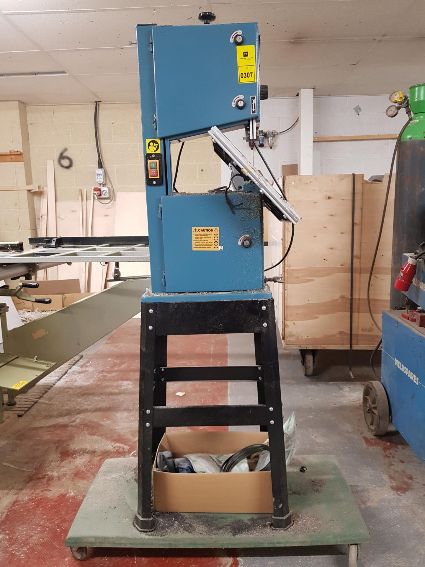 CLARKE WOODWORKING BAND SAW ON STAND (ASSETS LOCATED IN OLDHAM, MANCHESTER. VIEWING STRICLY BY