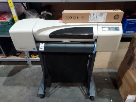 1 X HP DESIGNJET 510 PLOTTER PRINTER AND 4 X BRAND NEW HP UNIVERSAL BON PAPER (Q1396A)