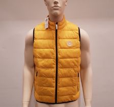 8 X BRAND NEW JACK JONES MENS BODY WARMER'S IN YELLOW 5 SIZE LARGE AND 4 SMALL RRP £30 EACH TOTAL £