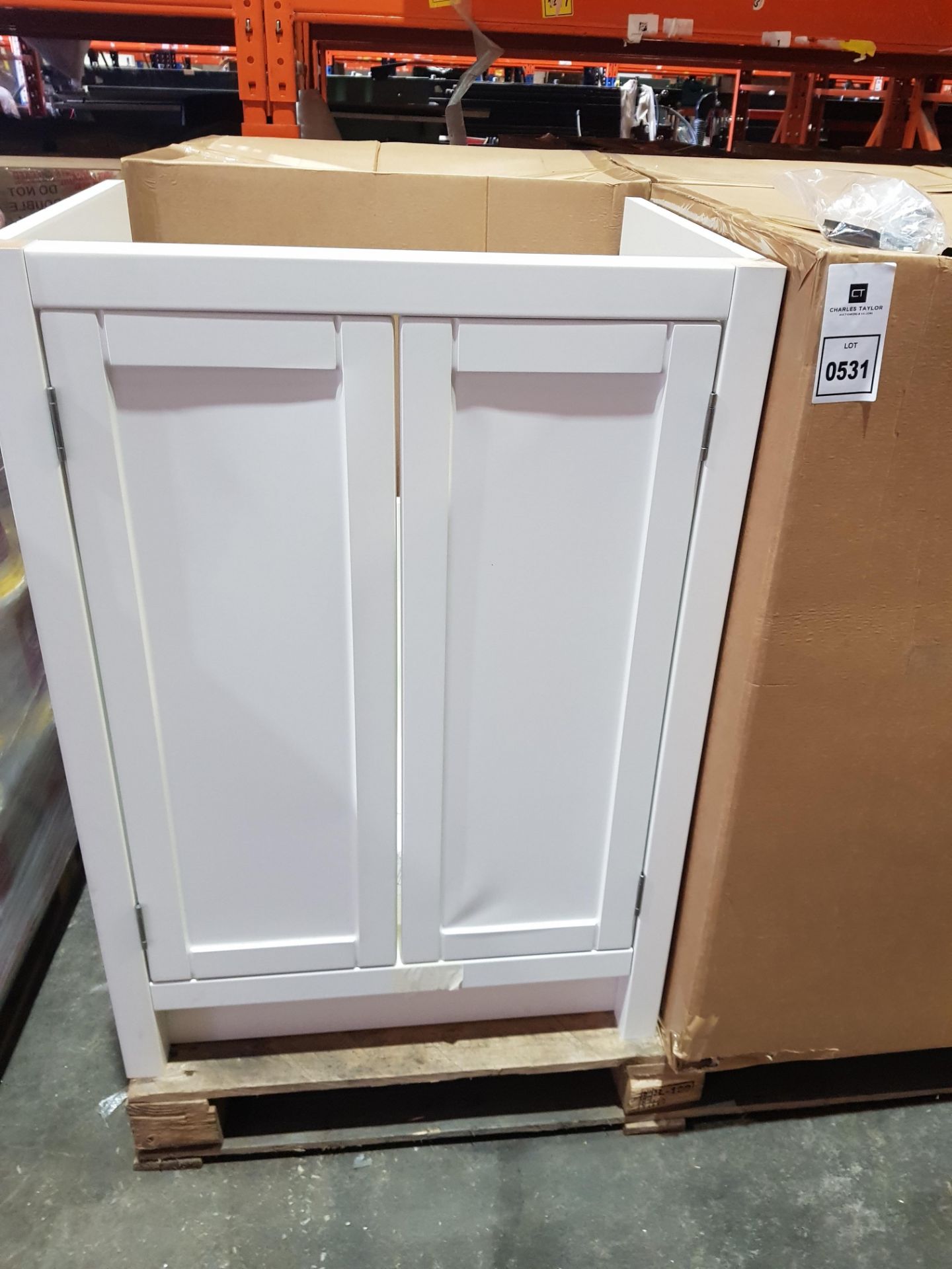 4 X BRAND NEW H & S 600 VANITY UNIT OR UC BASIN - ALL IN WHITE - INCLUDES ALL FIXINGS ( PLEASE