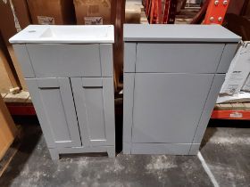 3 PIECE BRAND NEW MIXED BATHROOM LOT CONTAINING 1 X FREESTANDING 2 DOOR 460 VANITY UNIT IN GREY 1