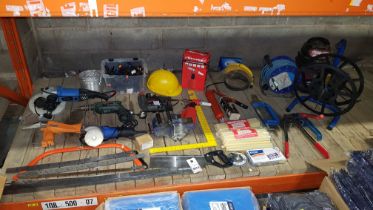 HALF BAY MIXED TOOL LOT CONTAINING BOSCH DRILL / DRAPER POLISHER / NEILSEN AIR HYDRAULIC RIVETER / 1