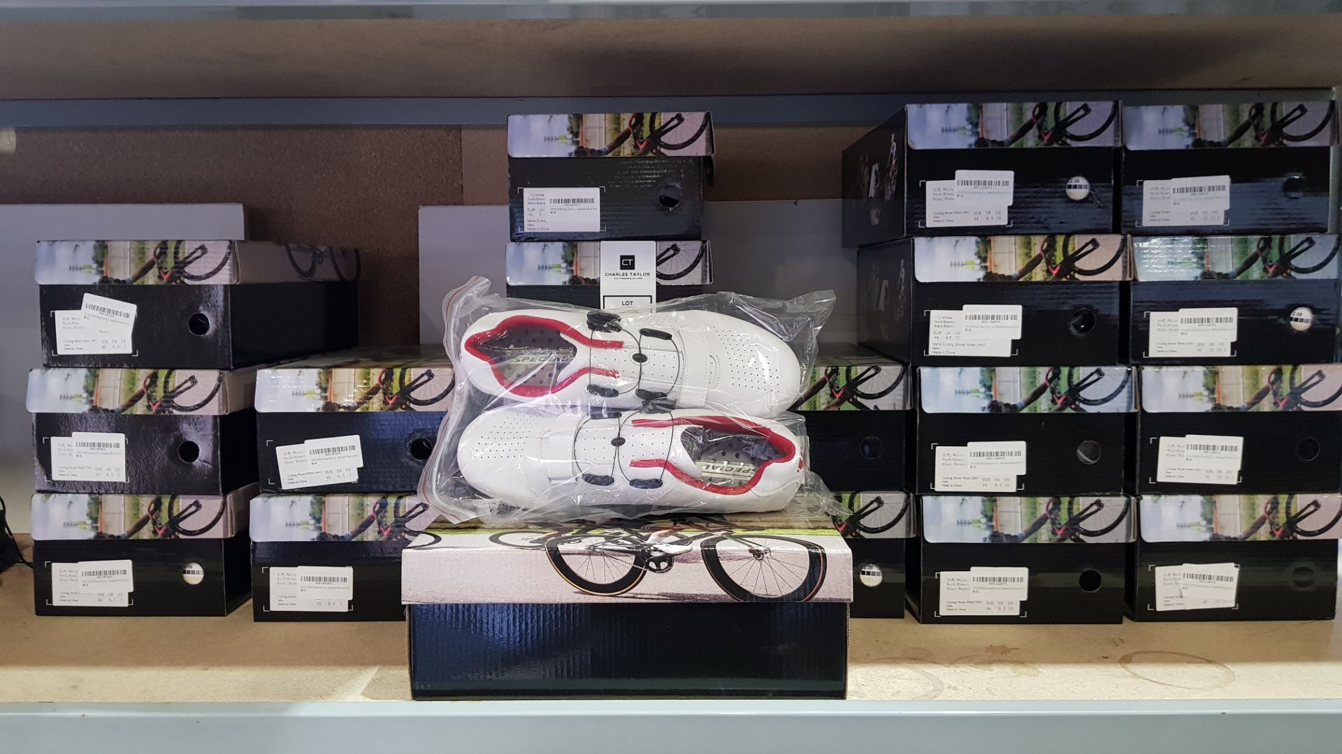 20 X BRAND NEW UPON HIKING MENS ROAD CYCLING SHOES - ALL IN WHITE IN VARIOUS SIZES TO INCLUDE UK 6.5