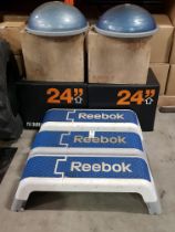 9 PIECE MIXED GYM LOT CONTAINING 3 X REEBOK MULTI FUNCTION STEP DECKS 2 X MIRAFIT 20 TO 24 INCH