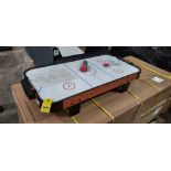 1 X GAMESSON 3.5 FT AIR HOCKEY TABLE - INCLUDES FAN / 2 PUCKS / 2 PUSHERS SIZE : 100 CM X 50 CM X 20