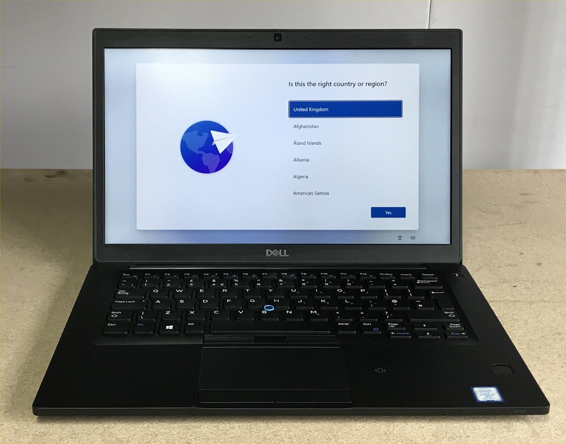 DELL LATITUDE 7490 LAPTOP, INTEL i7-8650U CPU, 8GB RAM, 256 GB SSD (DATA WIPED & WINDOWS 11