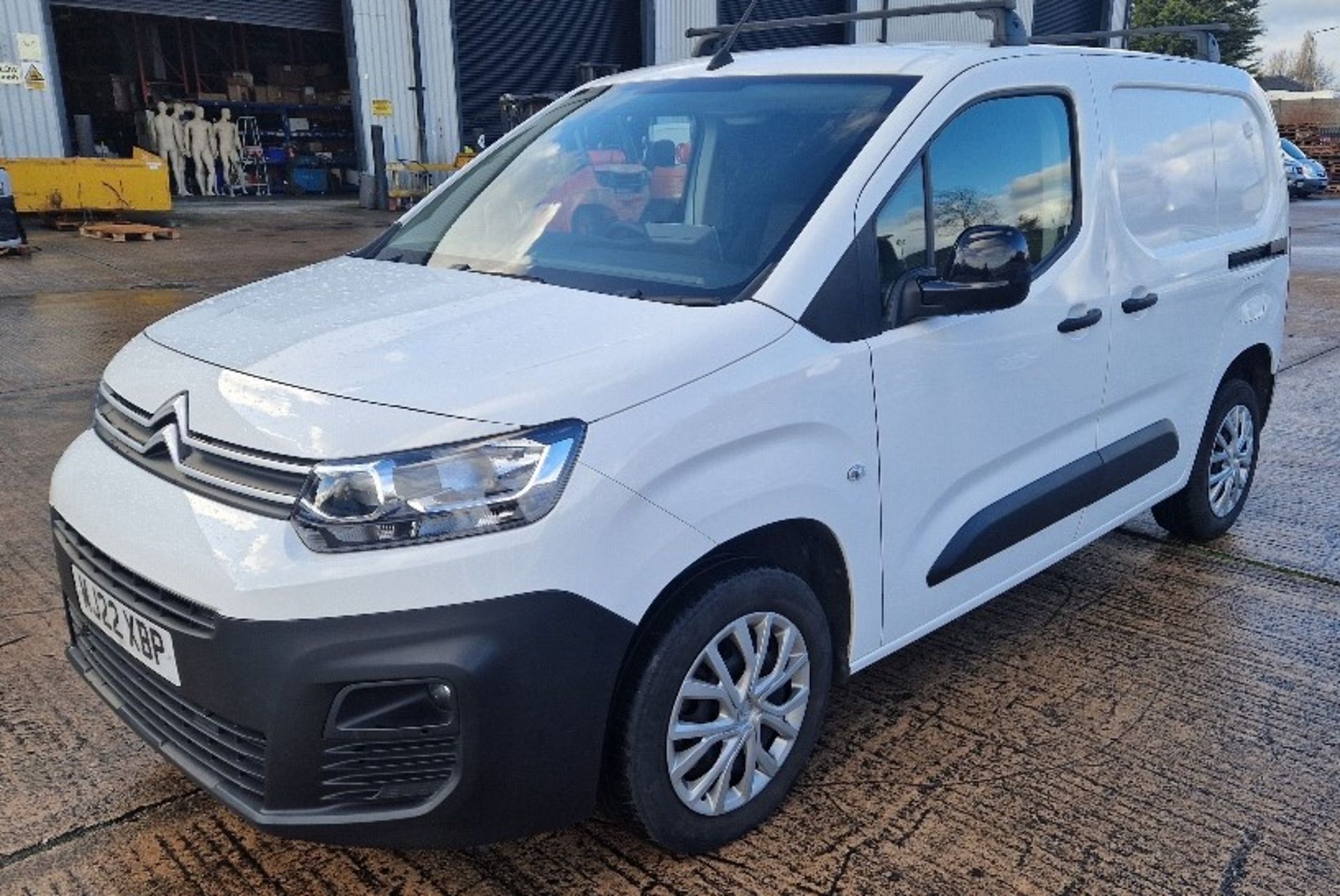 WHITE CITROEN BERLINGO 1000 EPRISE PRO DIESEL PANEL VAN 1500CC FIRST REGISTERED 27/5/2022 REG: - Bild 2 aus 8