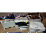7 PIECE MIXED LOT CONTAINING 1 X HP OFFICEJET PRO 7740 WIDE FORMAT PHOTOCOPIER / PRINTER -