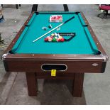 1 X GAMESSON 7 FT POOL TABLE - INCLUDE SNOOKER BALLS / BILLARD BALLS / BRUSH / CUES / CHALK AND