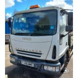 WHITE IVECO EUROCARGO DIESEL CAR TRANSPORTER 2920CC FIRST REGISTERED 24/11/2006 REG: YJ56WWV NO V5