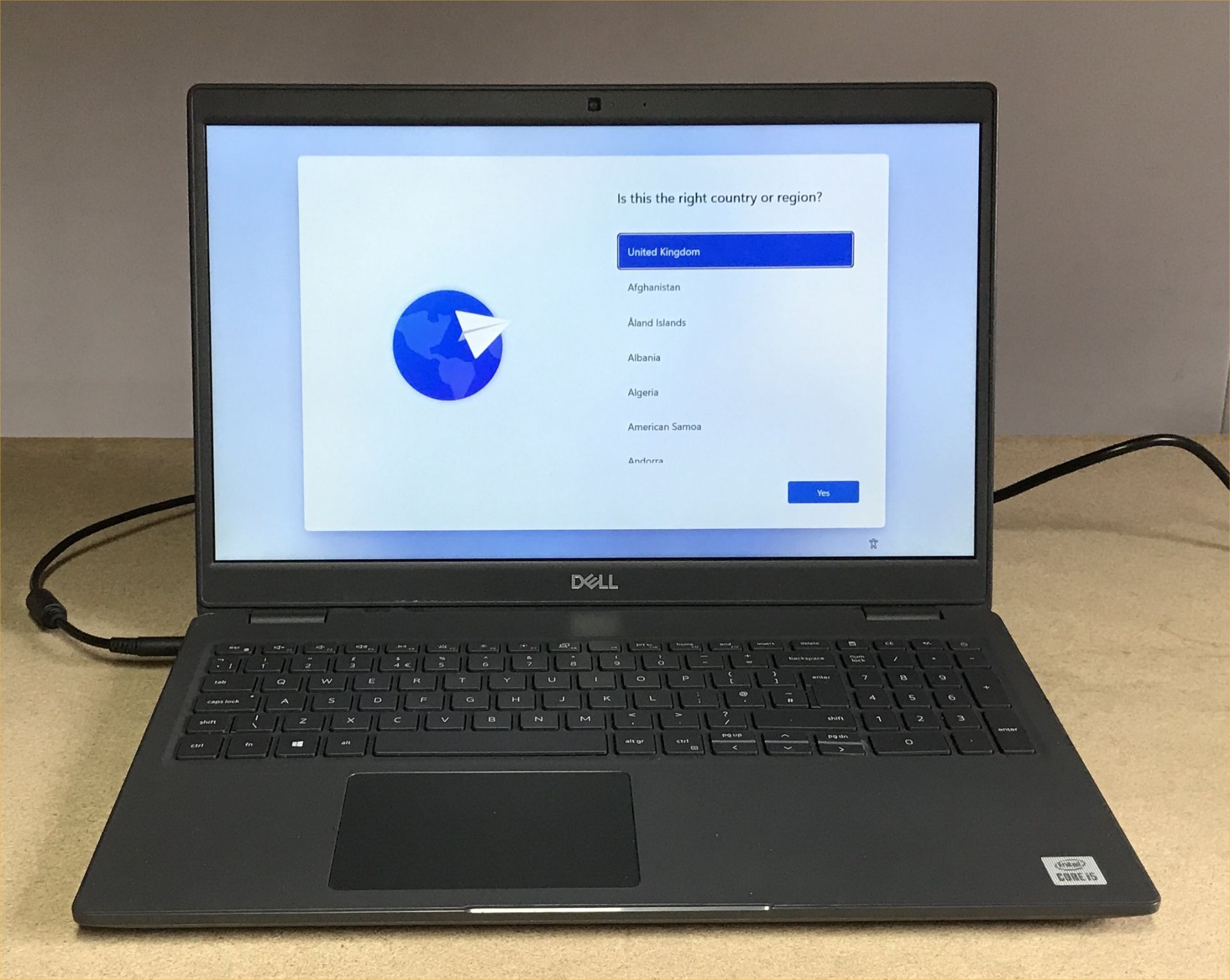 DELL LATITUDE 3510 LAPTOP, INTEL i5-10210U CPU, 8GB RAM, 1TB HDD WITH CHARGER (DATA WIPED &