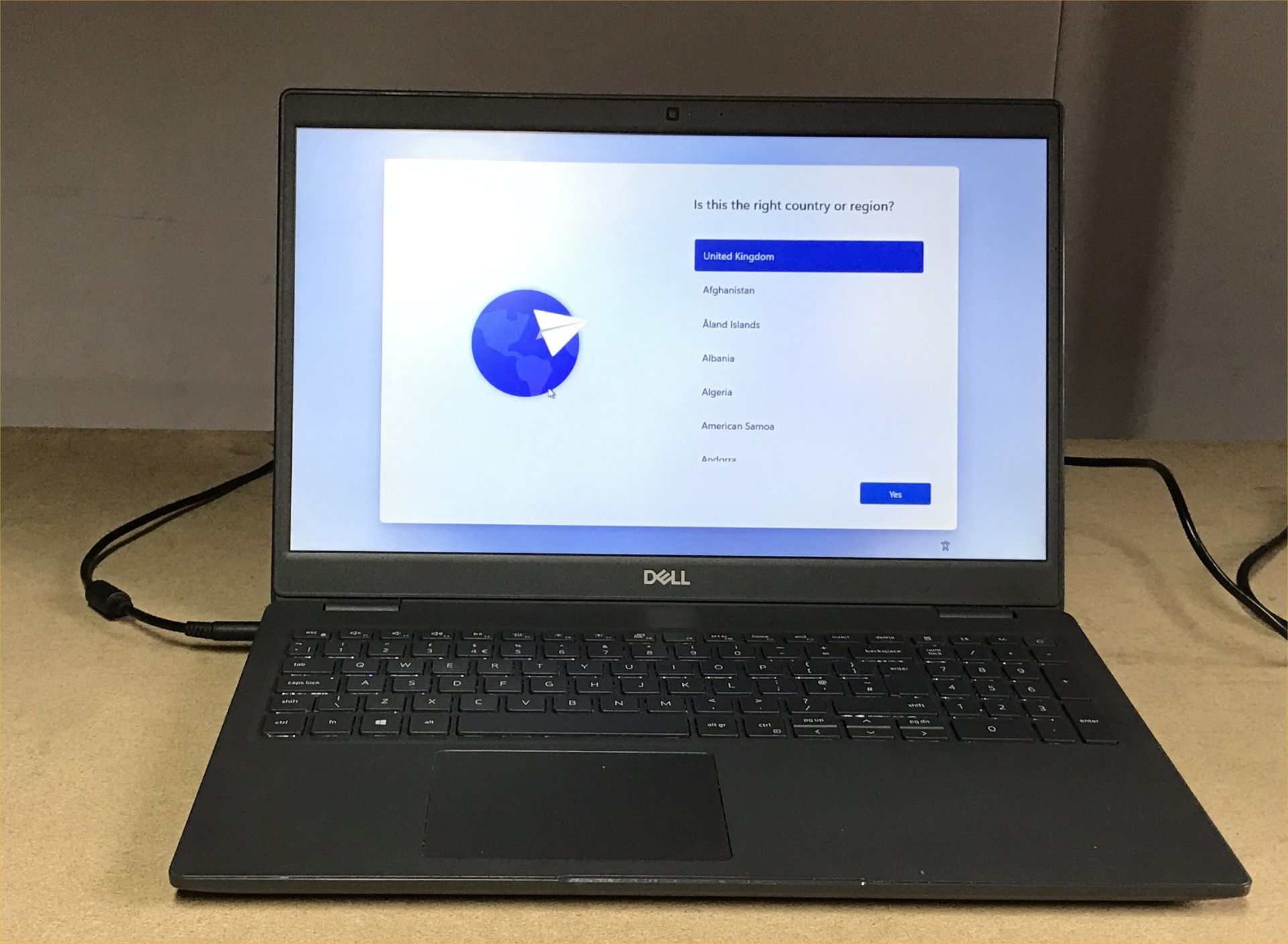 DELL LATITUDE 3510 LAPTOP, INTEL i5-10210U CPU, 8GB RAM, 1TB HDD WITH CHARGER (DATA WIPED &