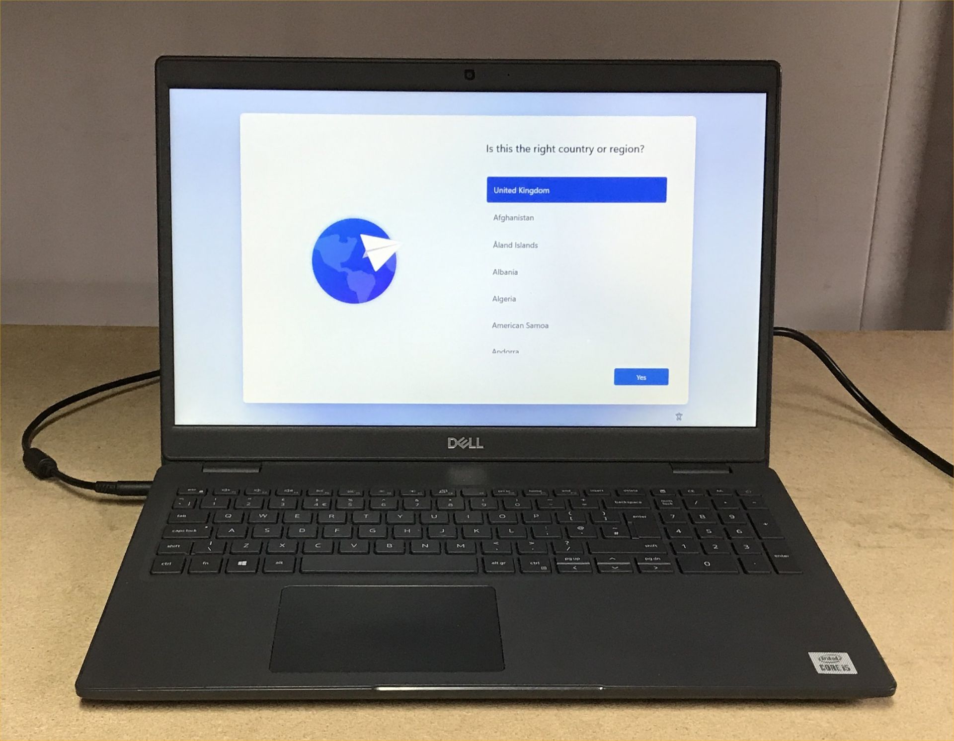 DELL LATITUDE 3510 LAPTOP, INTEL i5-10210U CPU, 8GB RAM, 1TB HDD WITH CHARGER (DATA WIPED &