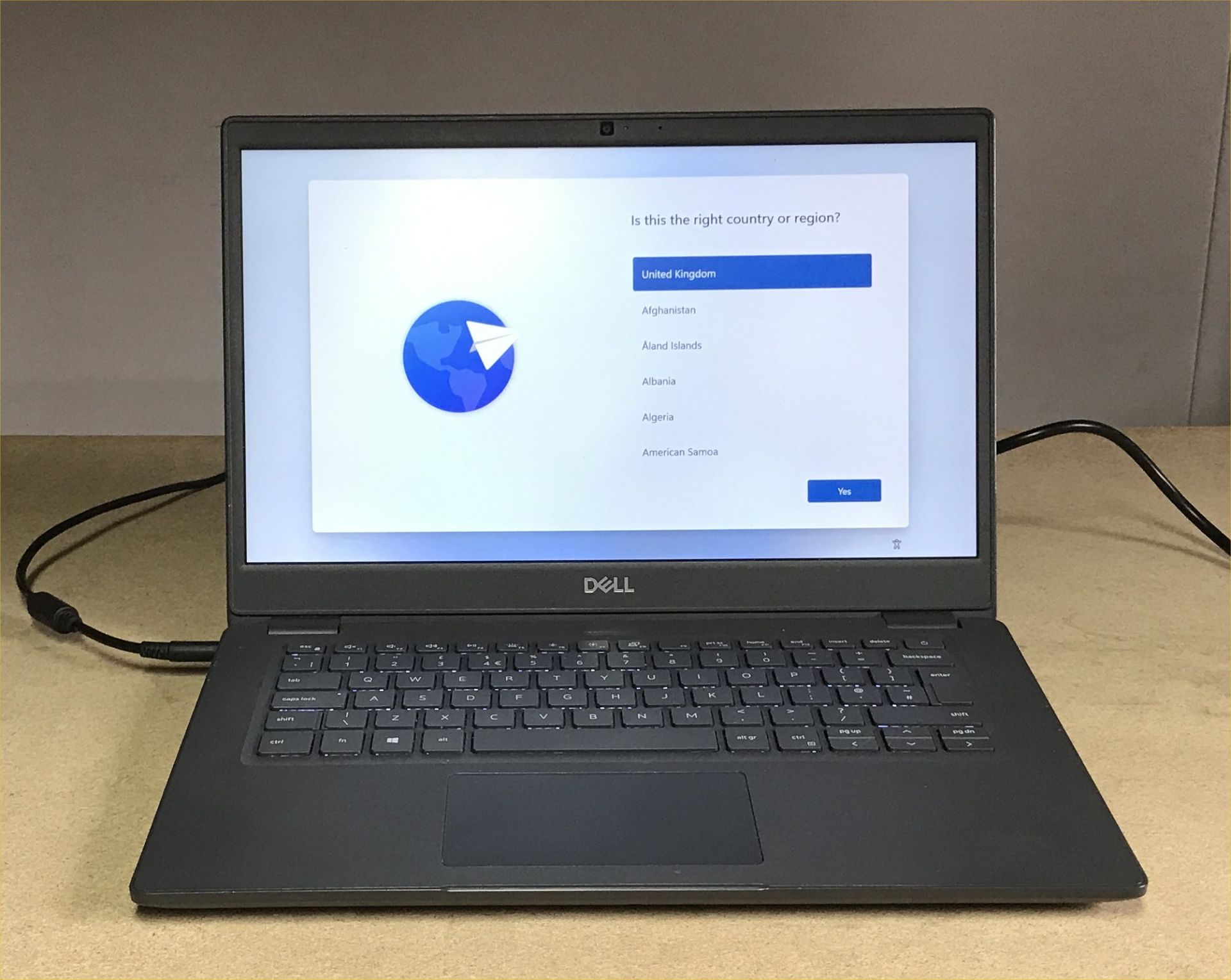 DELL LATITUDE 3410 LAPTOP, INTEL i3-10110U CPU, 8GB RAM, 256GB SSD WITH CHARGER (DATA WIPED &