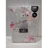 18 X BRAND NEW DREAMS AND DRAPES DOUBLE SIZE DUVET SETS TO INCLUDE DUVET COVER AND 2 STANDARD