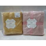 24 X BRAND NEW DEYONGS SNUGGLE TOUCH DELUXE MICROFIBRE THROWS - IN MIXED COLOURS TO INCLUDE