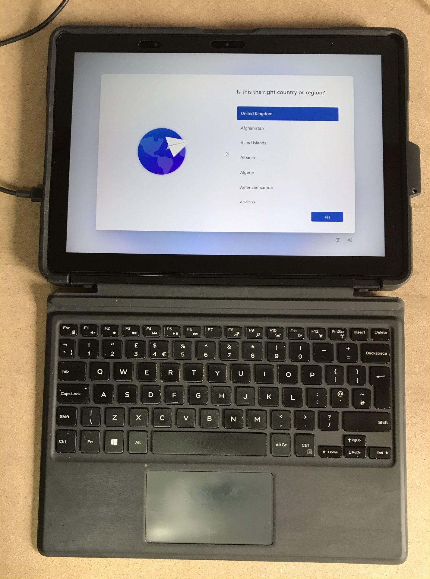 DELL LATITUDE 5290 2-IN-1 LAPTOP, INTEL I5-8350U CPU, 8GB RAM, 128GB SSD, DATA WIPED WITH WINDOWS 11