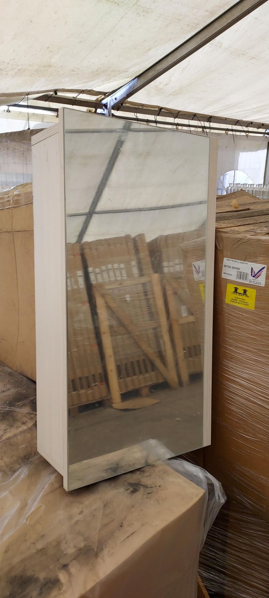 10 X BRAND NEW ELATION 750 MIRROR CABINET WITH GAS LIFT - ALL IN AVOLA WHITE ( CODE 29269/408)