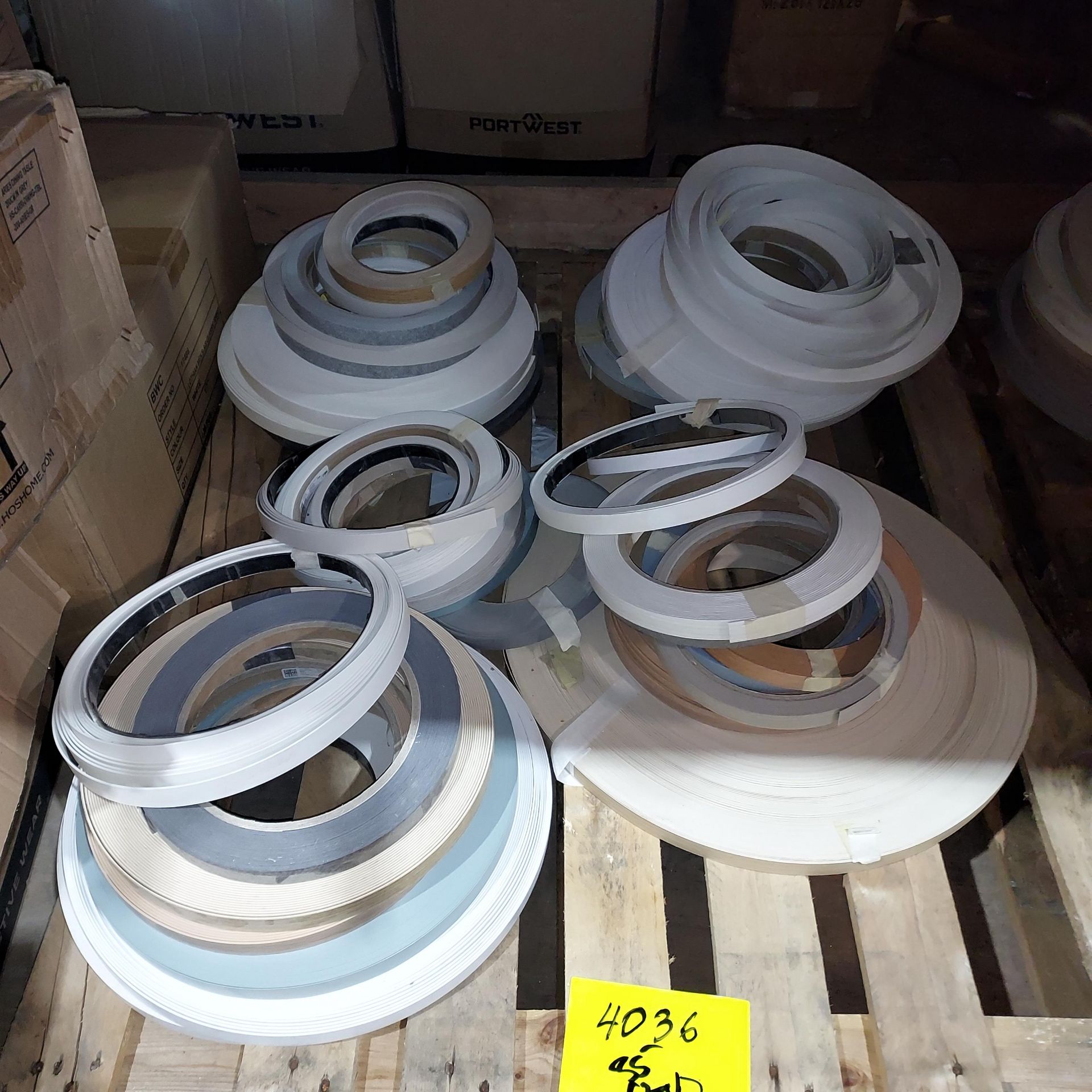 PALLET OF 30+ EDGE BANDING ROLLS - IN VARIOUS FINISHES AND SIZES