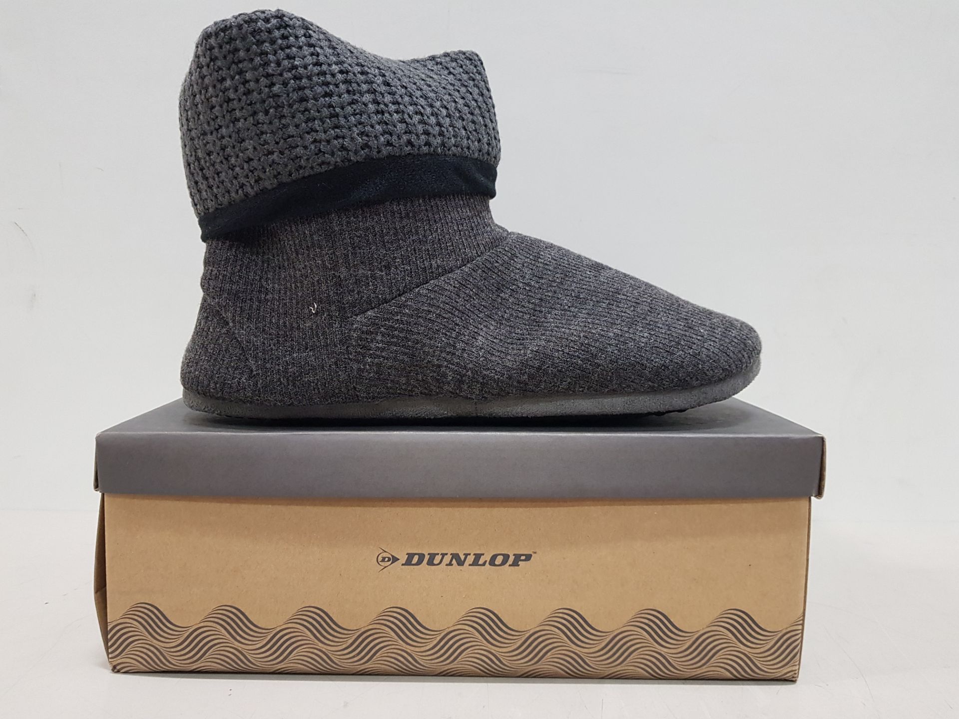 12 X BRAND NEW DUNLOP KNITTED PULL ON MEMORY FOAM INDOOR SLIPPERS -ALL IN GREY - ALL IN SIZE UK 11-