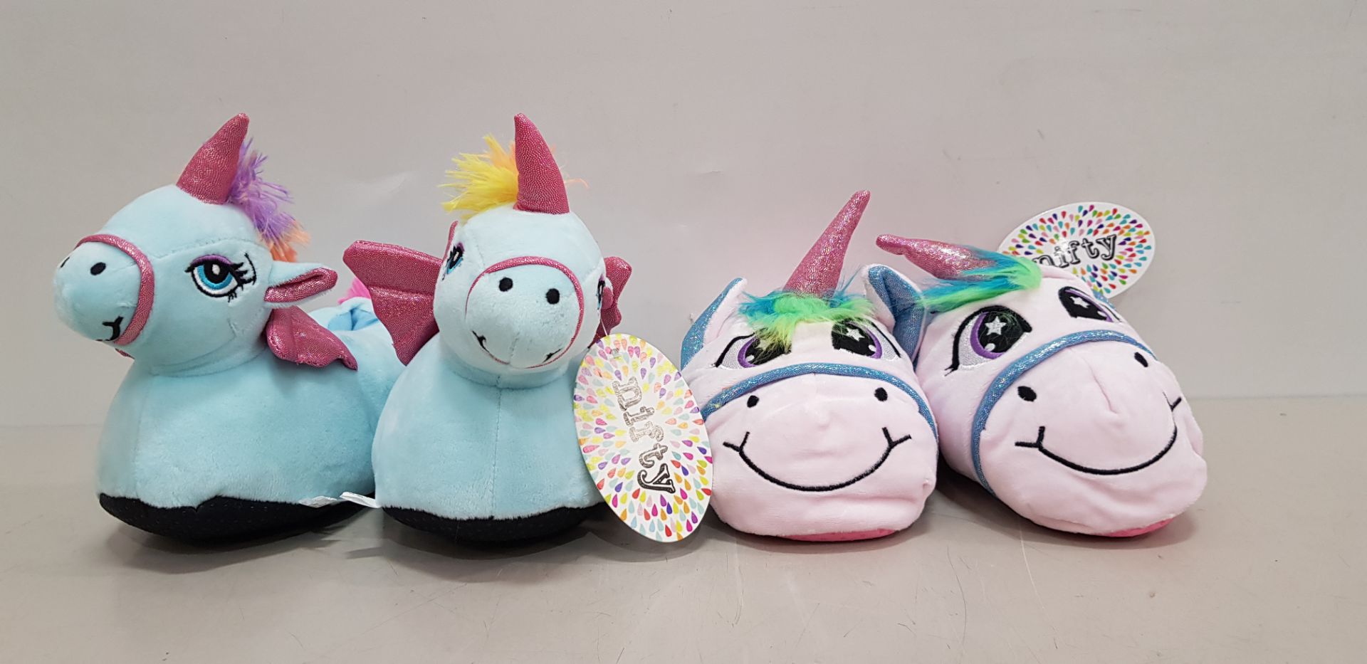 30 X BRAND NEW NIFTY KIDS UNICORN 3D SLIPPERS - IN WHITE AND BLUE - IN MIXED SIZES TO INCLUDE KIDS