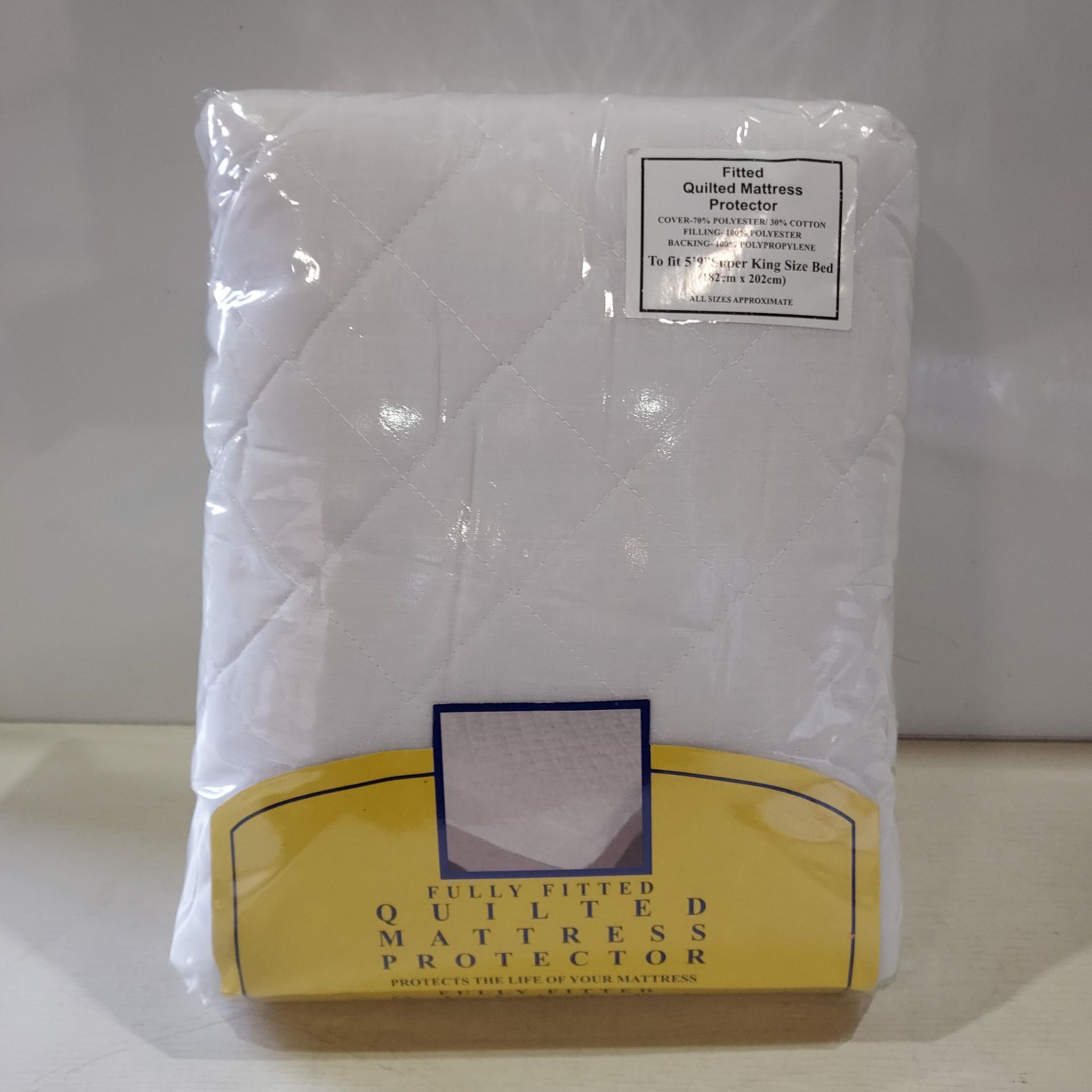 16 X BRAND NEW FULLY FITTED QUILTED MATTRESS PROTECTORS - SUPER KING SIZE - IN 2 BOXES