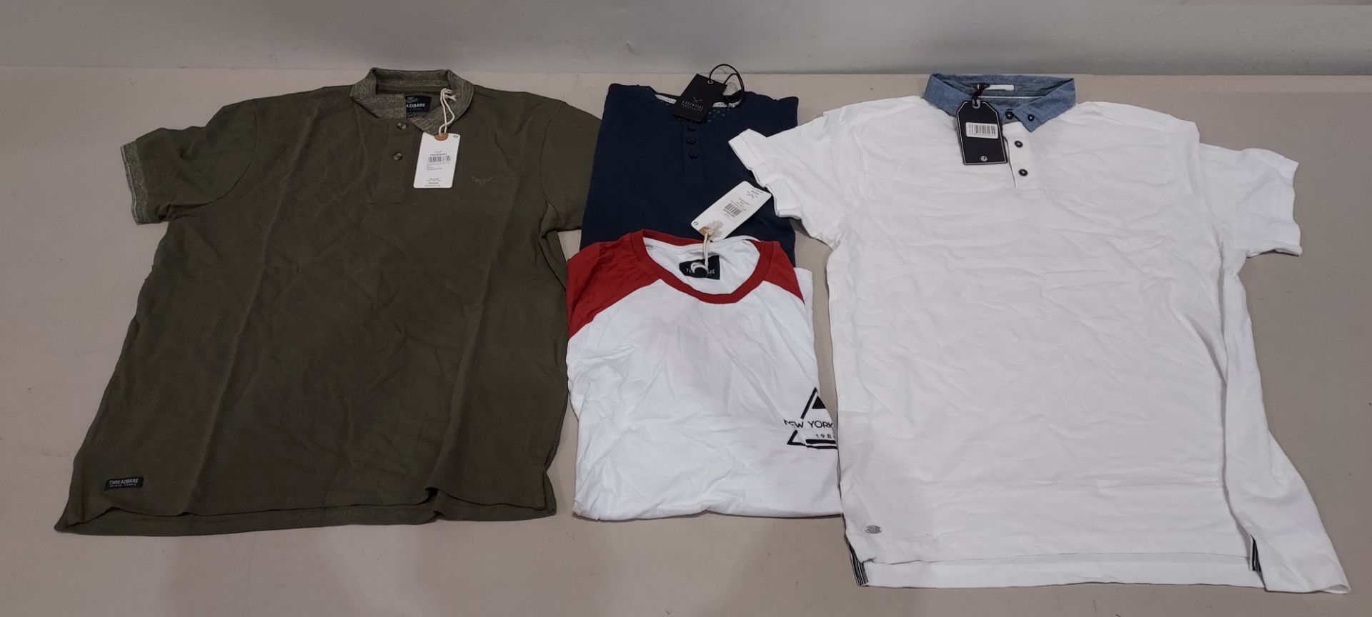 23 X PIECE BRAND NEW LOT CONTAINING MIXED THREADBARE MEN'S PK T SHIRTS & POLO TOPS IN NAVY , OLIVE
