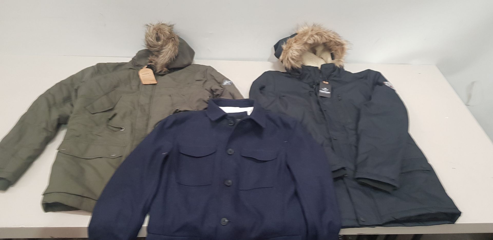 5 X BRAND NEW MIXED THREADBARE JACKETS 2 NAVY BLUE SIZE SMALL , 2 BLACK ONE MEDIUM AND ONE LARGE AND