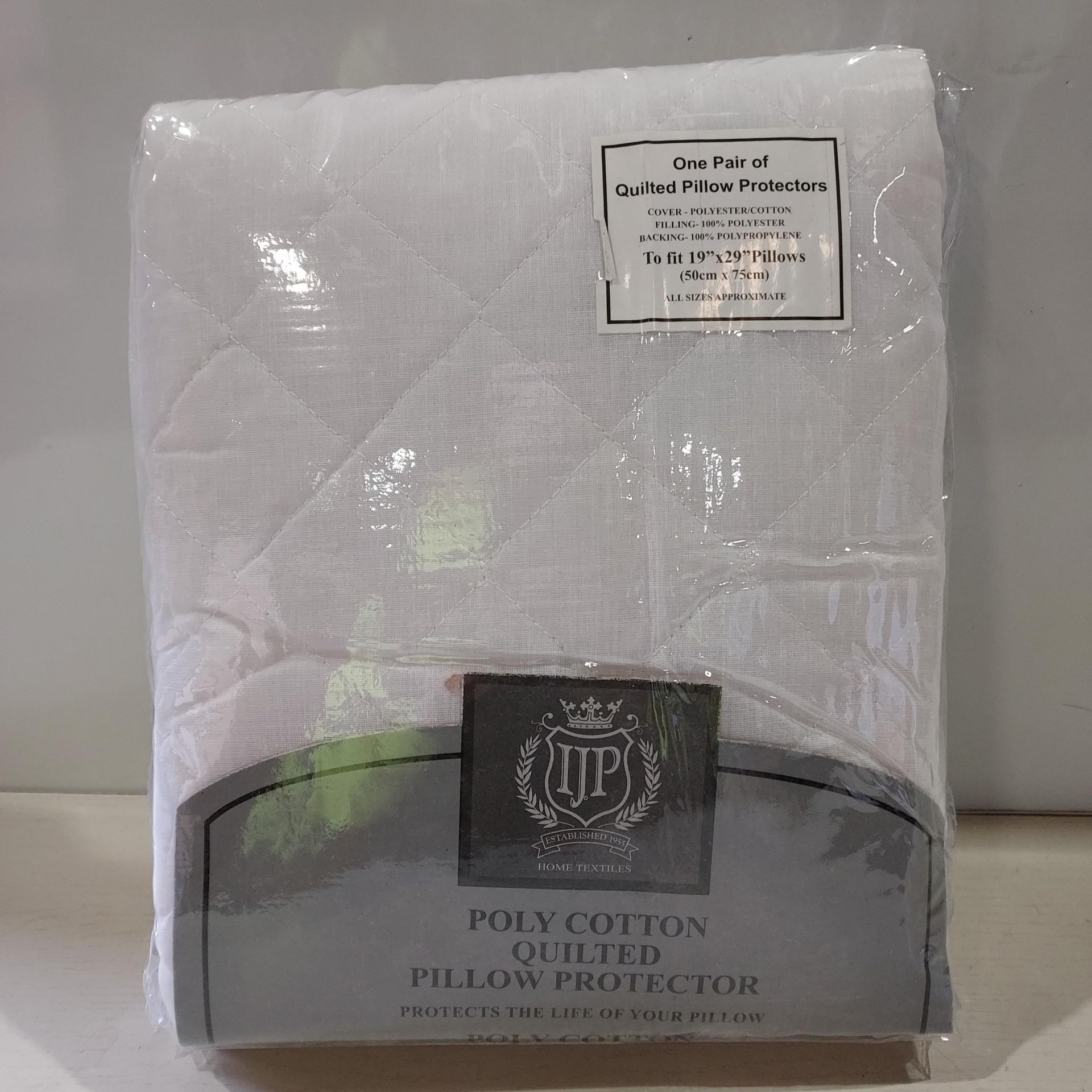 32 X BRAND NEW HOME TEXTILES PAIRS OF 2 QUILTED PILLOW PROTECTORS ( 50 CM X 75 CM ) - IN 2 BOXES