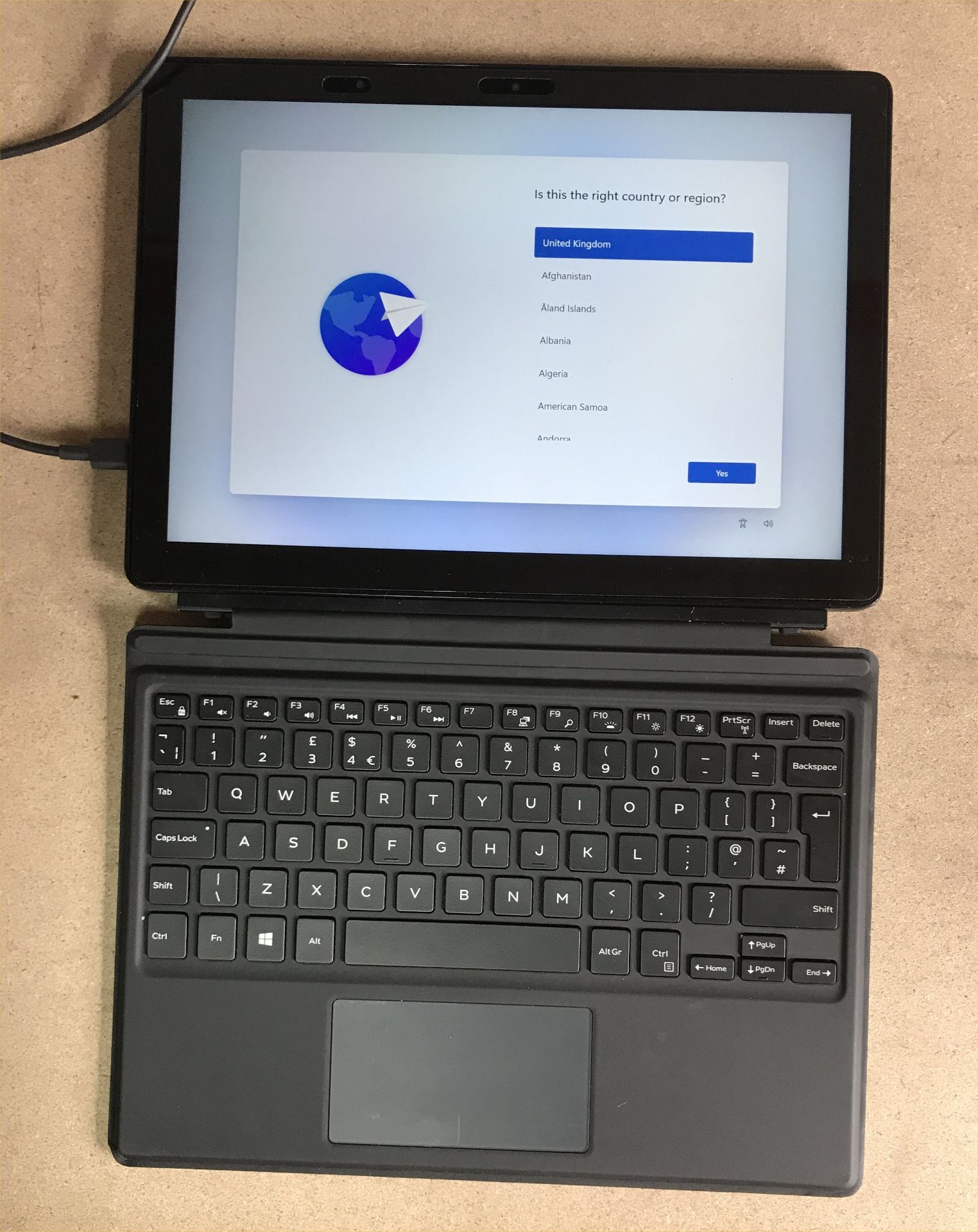 DELL LATITUDE 5290 2-IN-1 LAPTOP, INTEL I7-8650U CPU, 16GB RAM, 512GB SSD, DATA WIPED WITH WINDOWS